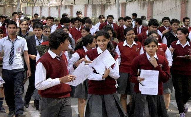 यूपी बोर्ड में अब पढ़ाई जायेगी एनसीईआरटी की पुस्तकें : योगी आदित्यनाथ