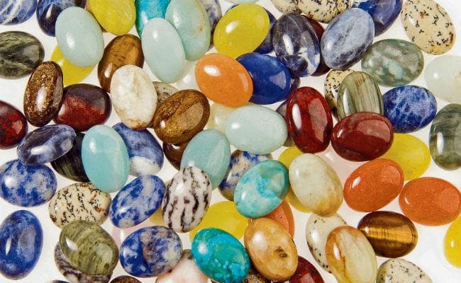 अंधविश्वास ने बनाया बड़ा बाजार, बिहार में जयपुर से आते हैं ज्यादातर रत्न