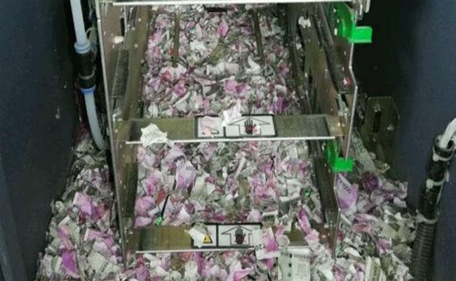 चूहों ने एसबीआई के एटीएम पर बोला धावा, कुतर दिये 12 लाख रुपये मूल्य के नोट