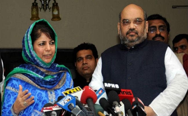 J&K Politics: भाजपा ने आखिर क्यों गिरायी महबूबा सरकार? जानें 5 कारण