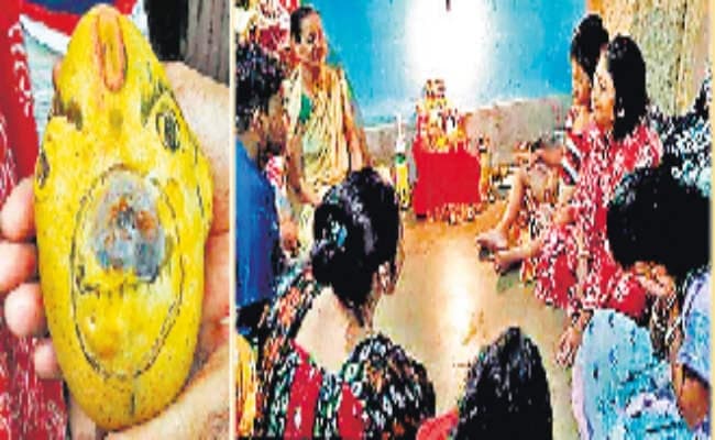 आम पर नजर आये ये भगवान, भक्तों की उमड़ी भीड़, शुरू हुई पूजा-अर्चना