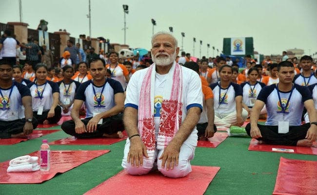 देहरादून में अंतरराष्ट्रीय योग दिवस के मौके पर स्वयंसेवियों के साथ योगासन करेंगे पीएम मोदी