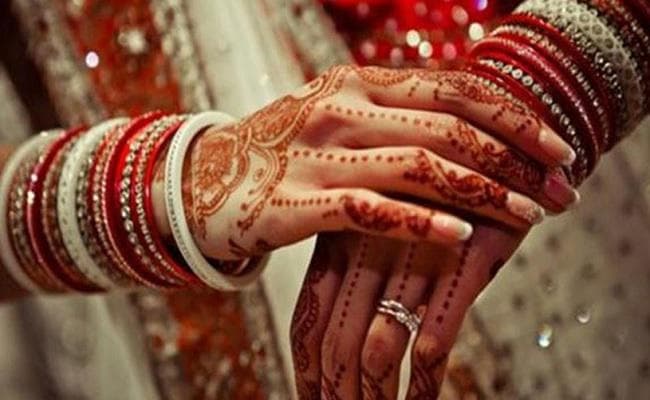 दुल्हन संग सेल्फी के चक्कर में बवाल, बगैर शादी किये भाग खड़ा हुआ दूल्हा, उसके बाद...