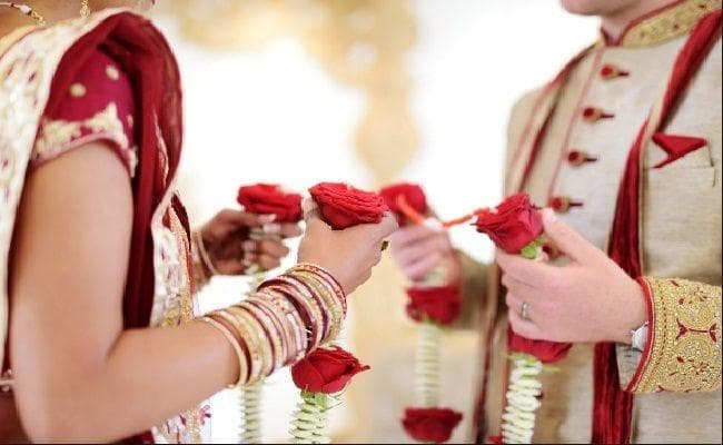 देवघर : तीन दिन पहले हुई थी शादी, वधू ने साथ रहने से किया इनकार, तो दिन भर चला ड्रामा