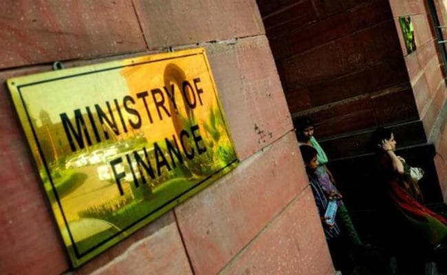 ट्रेड वार : अमेरिका को अब भारत ने भी दिया जवाब, कई उत्पाद पर बढ़ाया शुल्क