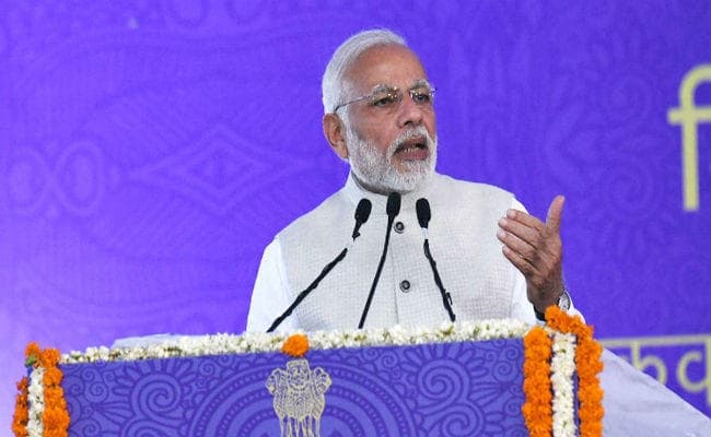 नये ''वाणिज्य भवन'' का पीएम मोदी ने किया शिलान्यास, कहा- GDP को हमने 7.7 प्रतिशत तक पहुंचाया