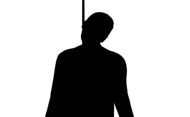 यूपी की स्थिति: फसल की रखवाली करने गया था किसान, खेत में लगा ली फांसी