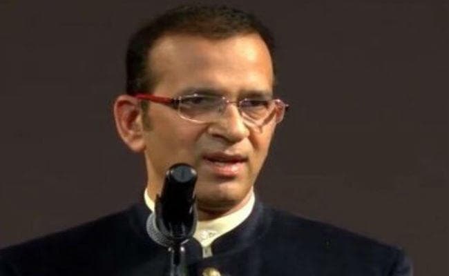 पाक की फिर ना ''''पाक'''' हरकत: अनुमति मिलने के बाद भी भारतीय उच्चायुक्त को गुरुद्वारा जाने से रोका