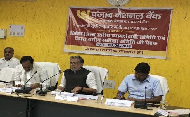 बिहार : अधूरी पड़ी योजनाओं को जल्द पूरा करने का डिप्टी CM ने दिया निर्देश