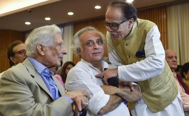 सोज के पुस्तक विमोचन कार्यक्रम से कांग्रेस ने बनायी दूरी, जयराम रमेश हुए शामिल