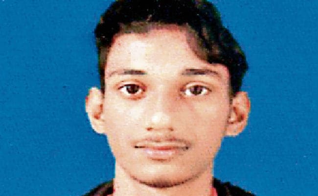 आइएससी में राज्य में नौवां स्थान पानेवाले नीरज को रसायनशास्त्र में मिला था 12 अंक