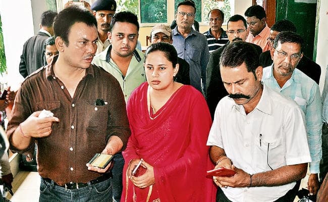 तारा शाहदेव को मिला रंजीत कोहली से तलाक, कहा, कड़वे एहसास से मिली मुक्ति, कोहली ने कहा, फॉल्स रिपोर्ट दी