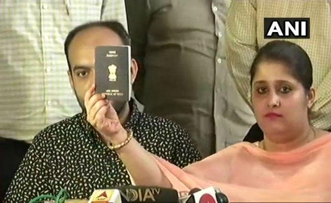 पासपोर्ट विवाद : बताये गये पते पर नहीं रह रही थी तन्वी, यूपी पुलिस ने सौंपी रिपोर्ट