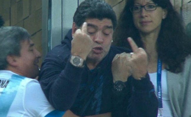 FIFA World Cup : अर्जेंटीना की जीत पर उछल पड़े माराडोना, बुलाना पड़ा डॉक्टर, देखें वीडियो