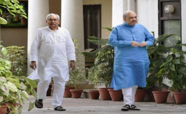 अमित शाह के बिहार दौरे को लेकर सूबे में चढ़ा सियासी पारा, सीट शेयरिंग पर बन सकती है बात