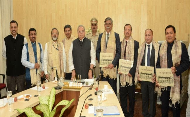 बिहार : सात देशों में कार्यरत भारतीय उच्चायुक्त राज्यपाल से मिले