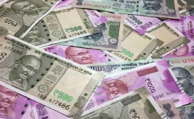 कोलकाता में पांच लाख रुपये के जाली नोटों संग तस्कर गिरफ्तार