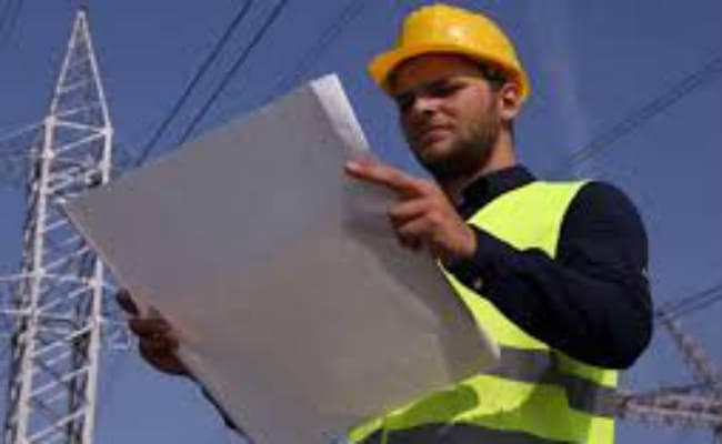 इंजीनियरिंग में मैथ और फिजिक्स को अनिवार्य न बनाना हो सकता है खतरनाक, जानिए नीति आयोग की बैठक में क्या हुई बात