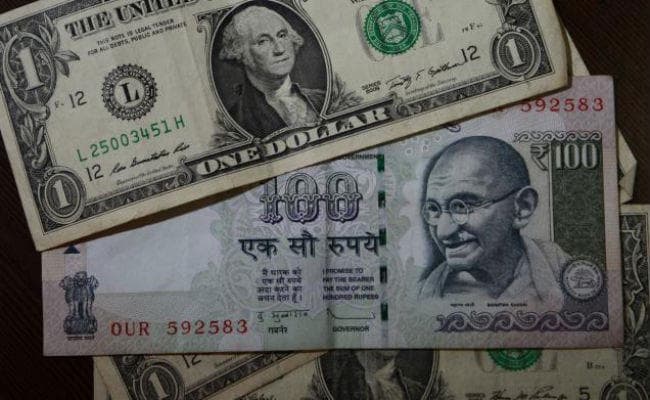 डॉलर के मुकाबले रुपये की एेतिहासिक गिरावट, 1 Dollar = Rs 69.10