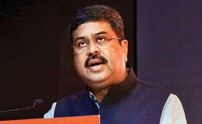 ट्रंप की धमकी पर प्रधान का जवाब, राष्ट्रीय हितों के हिसाब से ईरान से तेल आयात पर फैसला करेगा भारत