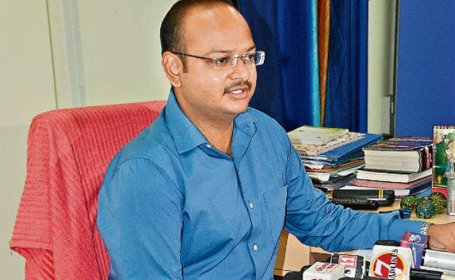 रांची : मोबाइल चोरी के आरोप में पुलिसकर्मी के दो पुत्र समेत चार नाबालिग हुए गिरफ्तार