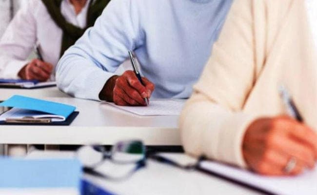 दरोगा भर्ती परीक्षा में अंगूठे का क्लोन लेकर पहुंचा युवक गिरफ्तार