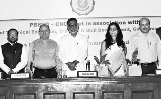 कोलकाता : उत्कर्ष बांग्ला से 6 लाख को प्रशिक्षण देने का लक्ष्य : पूर्णेंदु