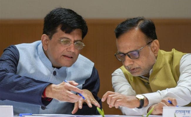 जीएसटी प्राप्ति जून में बढ़कर 95,610 करोड़ रुपये हुई : हसमुख अधिया