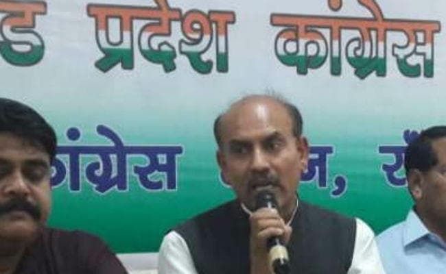 केंद्रीय नेतृत्व की फटकार, कांग्रेस नेता केएन त्रिपाठी ने भंग की जिला कमेटी, प्रभारी और प्रदेश अध्यक्ष के खिलाफ मोर्चाबंदी