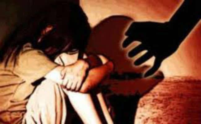 युवती ने लगाया शोषण का आरोप
