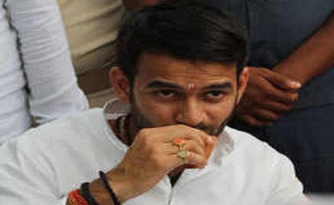 लालू के ''लाल'' तेजप्रताप ने FB पर लिखा इमोशनल पोस्ट, मेरी नहीं सुनती मां राबड़ी, नहीं करूंगा राजनीति