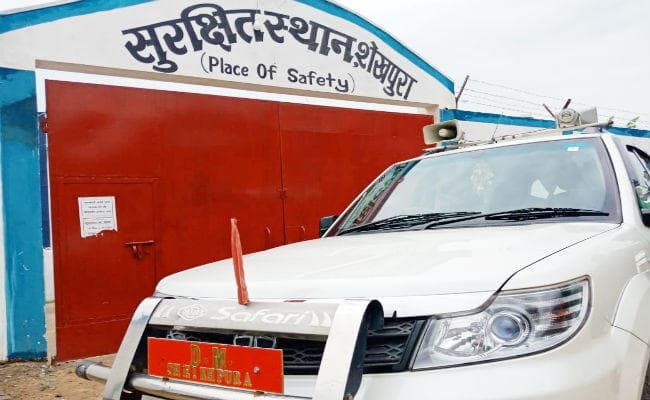 शेखपुरा : बिहार के पहले ''प्लेस ऑफ सेफ्टी'' के पर्यवेक्षण गृह से नौ बाल कैदी फरार, CCTV भी रात एक बजे के बाद मिला बंद, VIDEO