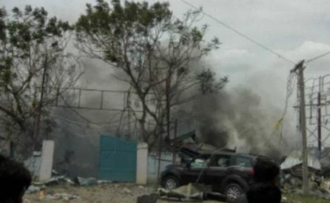 Warangal : तेलंगाना में पटाखा गोदाम में धमाका, 10 मरे