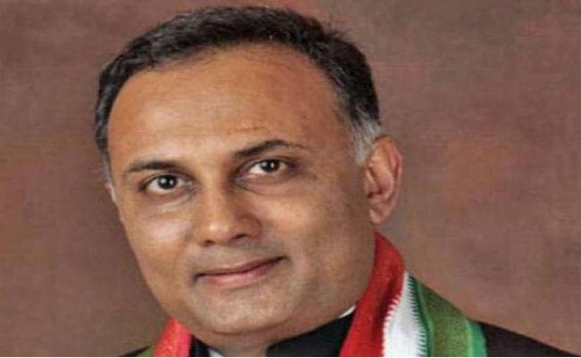 दिनेश गुंडुराव को बनाया गया कर्नाटक कांग्रेस अध्यक्ष, ईश्वर खांडरे कार्यकारी अध्यक्ष