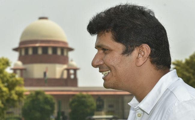 AAP ने SC के फैसले को ‘बड़ी जीत'' बताया, भाजपा ने दी पूर्ण राज्य का हठ छोड़ने की नसीहत