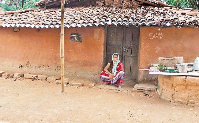 खूंटी पत्थलगड़ी विवाद : बिरसा मुंडा बेंगलुरु में चलाते थे गाड़ी घर आये थे खेती कराने, हो गयी मौत