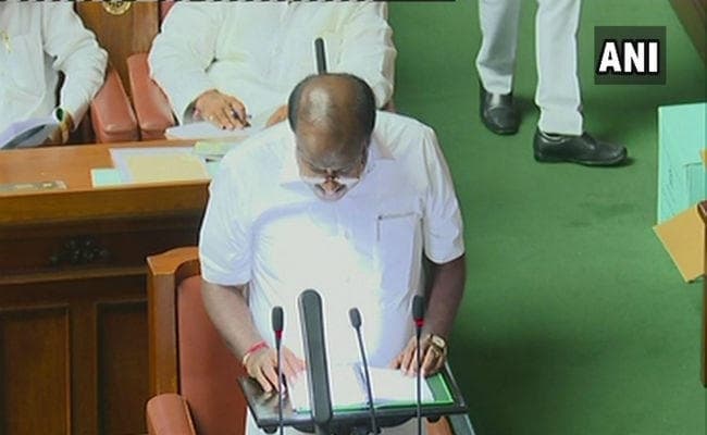 कर्नाटक में 34 हजार करोड़ की कर्जमाफी का ऐलान, जानें किसानों को कितना होगा लाभ