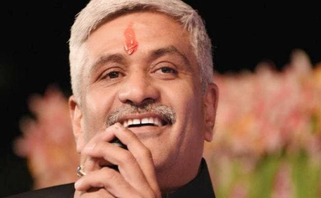 पकौड़ा विवाद के बाद कृषि राज्य मंत्री गजेंद्र सिंह शेखावत ने दी अचार-मुरब्बा बेचने की सलाह