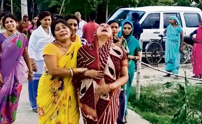 बोलरो-सूमो में भिड़ंत, दो मरे, 11 जख्मी