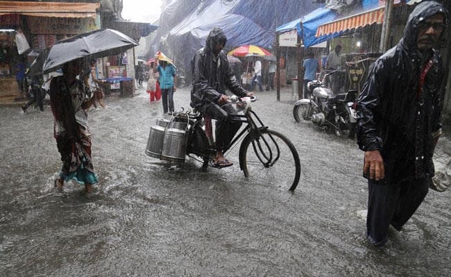बिहार समेत इन 13 राज्यों में आज मूसलाधार बारिश की आशंका, एनडीआरएफ की टीमें तैनात