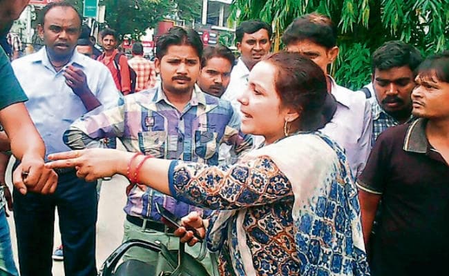 रांची : मेन रोड में चप्पे-चप्पे पर थी पुलिस फिर भी महिला से चेन की छिनतई