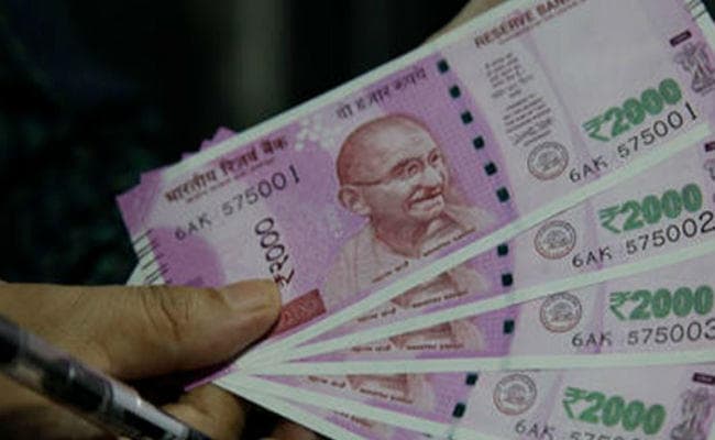 को-ऑपरेटिव बैंक घोटाला : रिटायर्ड मुख्य सचिव से ज्यादा मानदेय रिटायर्ड मैनेजर को