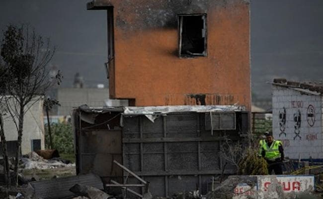 मैक्सिको में पटाखों के गोदामों में विस्फोट, 24 लोगों की मौत