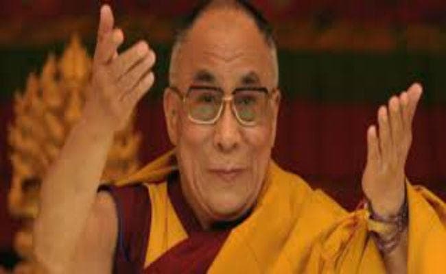 दलाईलामा के जन्मदिन से लेकर  रेबीज के टीके की खोज तक, पढ़ें आज का इतिहास