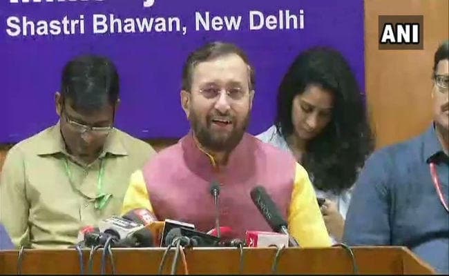 सीबीएसई नहीं अब एनटीए आयोजित करेगा यूजीसी नेट, जेईई मेंस और नीट की परीक्षाएं : प्रकाश जावड़ेकर