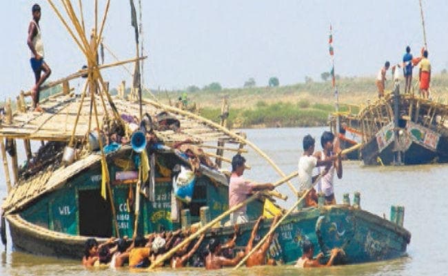 रोक के बावजूद सोन में अवैध खनन का खतरा, होता है करोड़ों का कारोबार