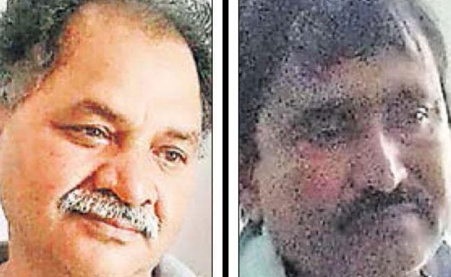 प्रधान लिपिक व पंचायत सेवक घूस लेते गिरफ्तार