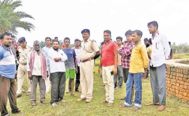 बेंगाबाद : चार दिन से लापता नवविवाहिता व उसके प्रेमी का शव कुआं में मिला