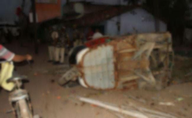 पूर्णिया : भीड़ का उपद्रव, सब इंस्पेक्टर जख्मी, बीडीओ की गाड़ी तोड़ी