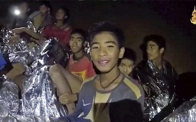 थाईलैंड : गुफा से निकाले गये बच्चों को फीफा वर्ल्ड कप फाइनल में नहीं मिलेगी एंट्री, जानें वजह